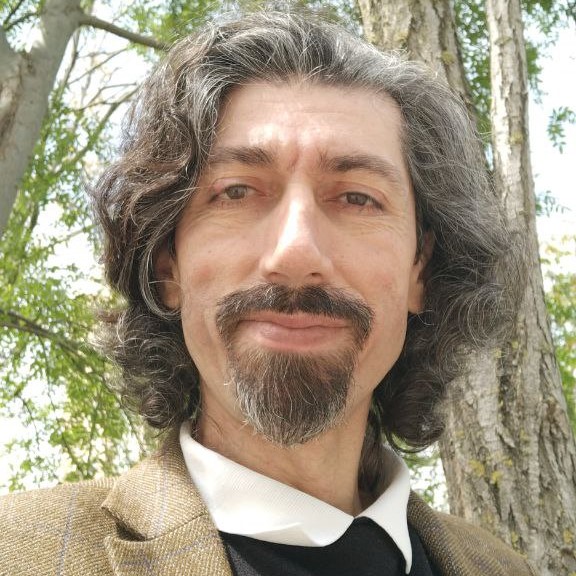 Sabur, founder of FunLingua